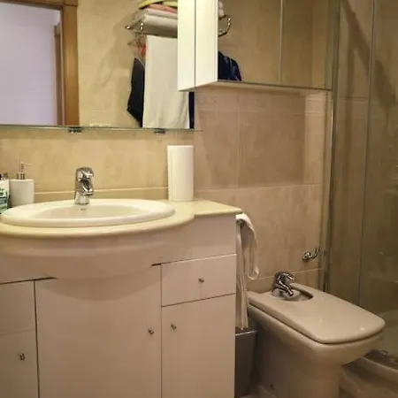 Views And Location, We Have It! شقة فوينخيرولا