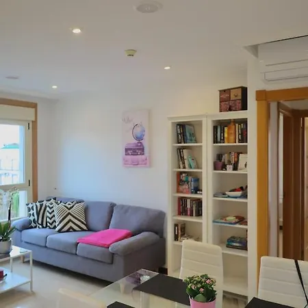 Views And Location, We Have It! شقة فوينخيرولا